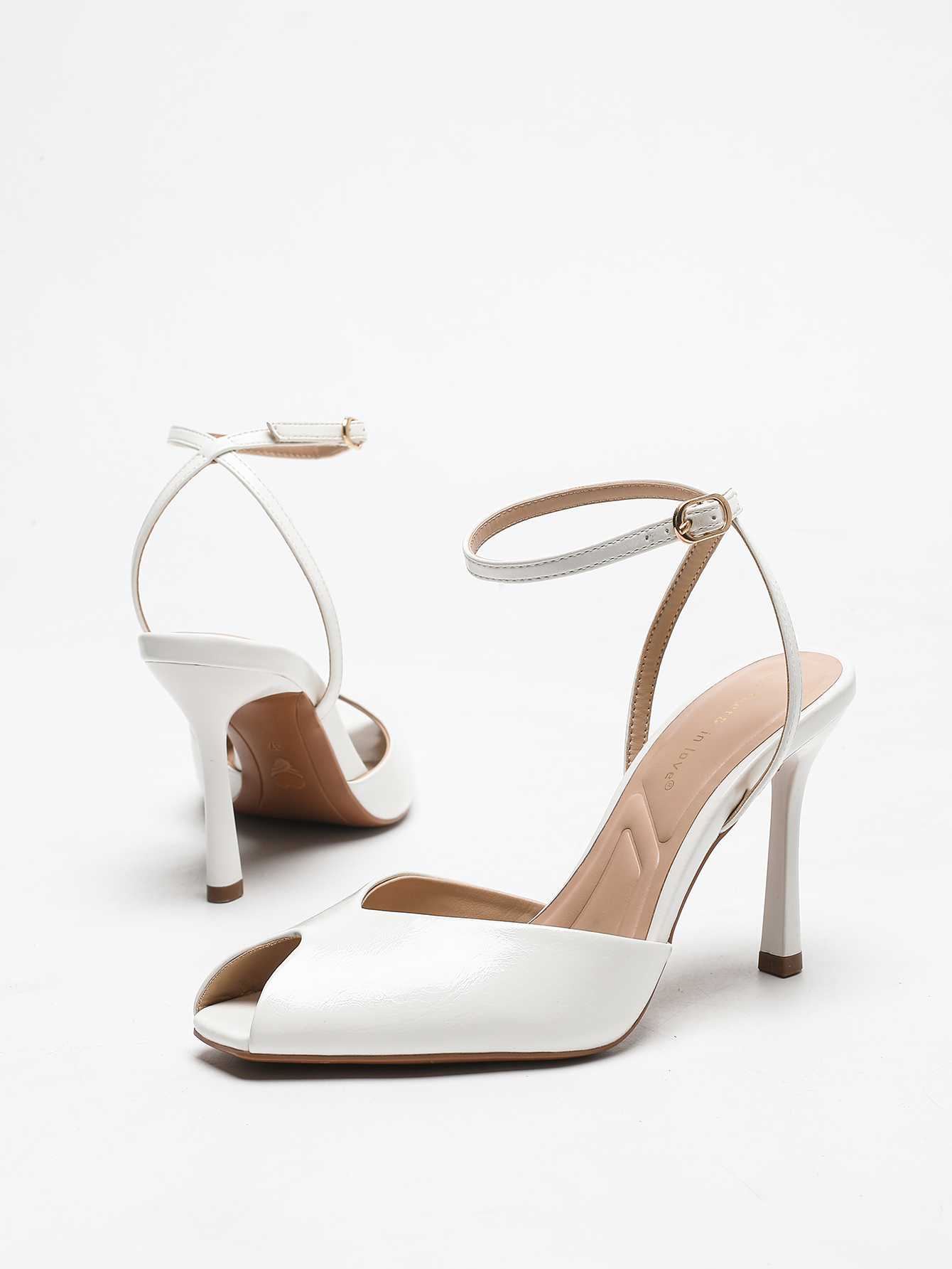 Chic Square-Toe Leather Peep-T - Peep Toe Heels recension och pris