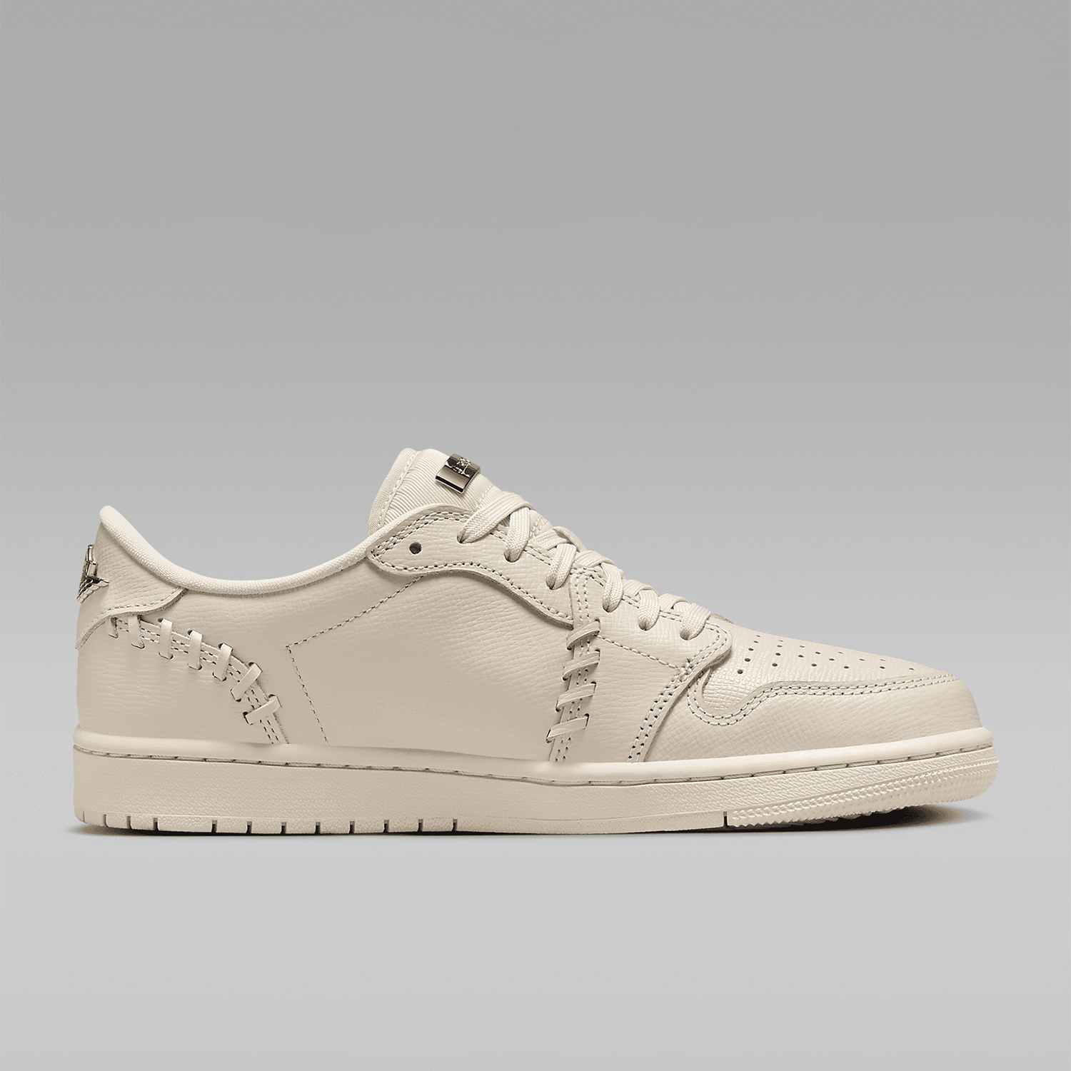 Nike Authentic Air Jordan 1 MM - Women'S Shoes Nike Jordan recension och pris