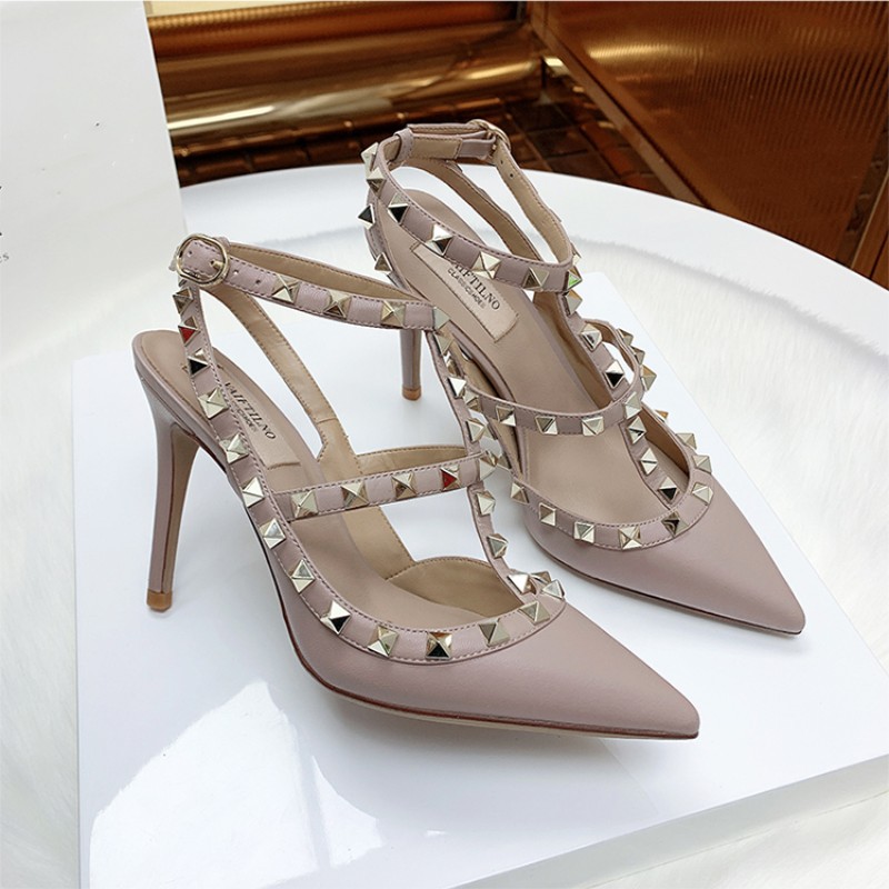2025 Genuine Leather Black Gla - Patent Leather Pump recension och pris