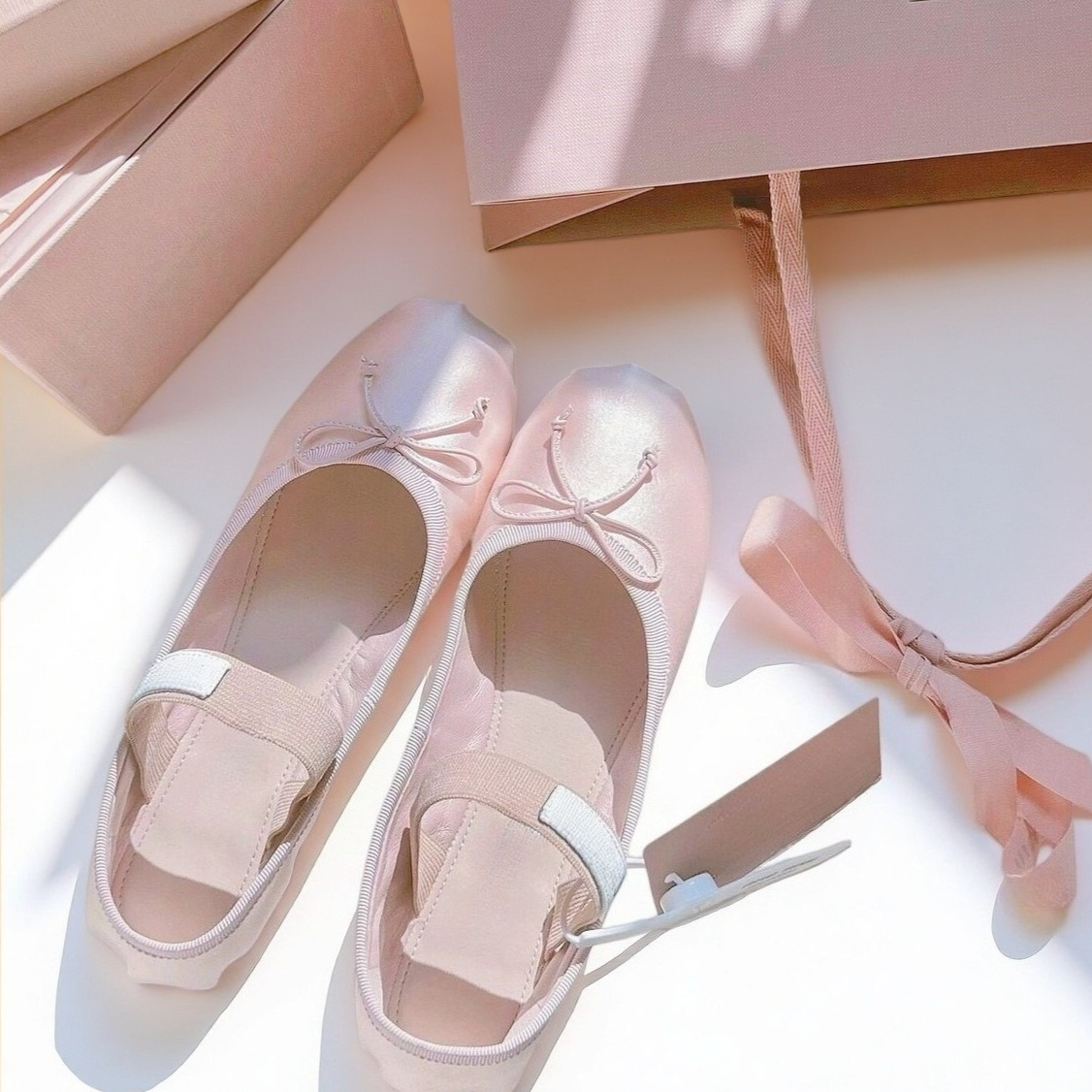 26SS Luxury Ballet Flats, Wome - Women'S Shoes Professional recension och pris