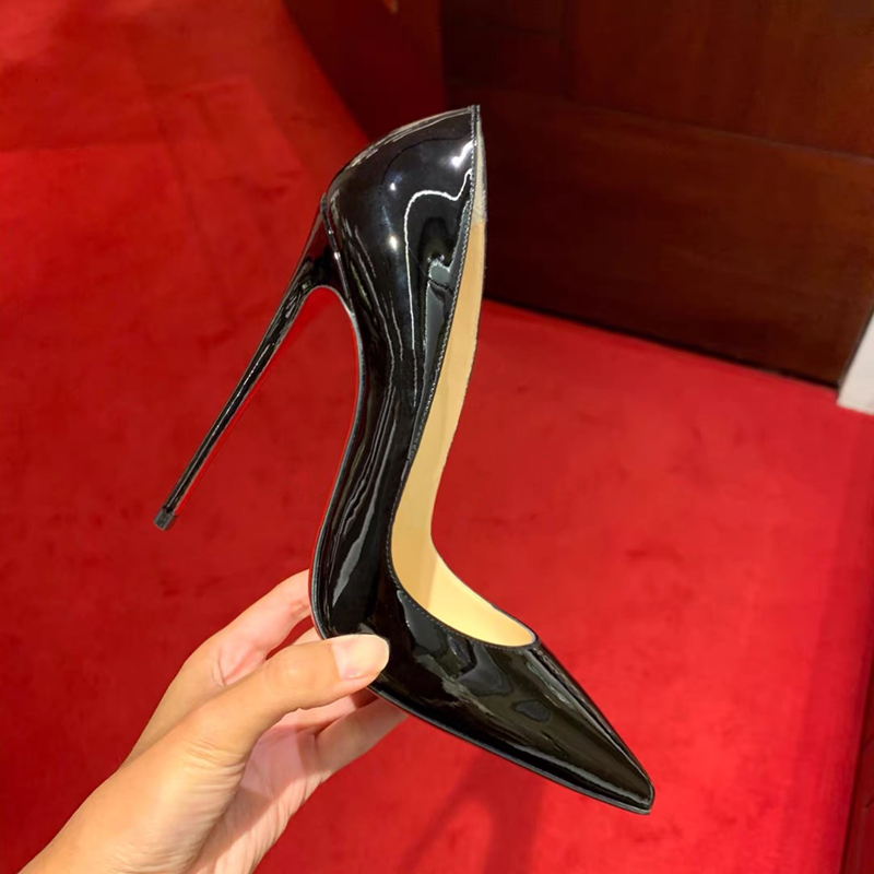 New shallow classic patent lea - Patent Leather Pump recension och pris