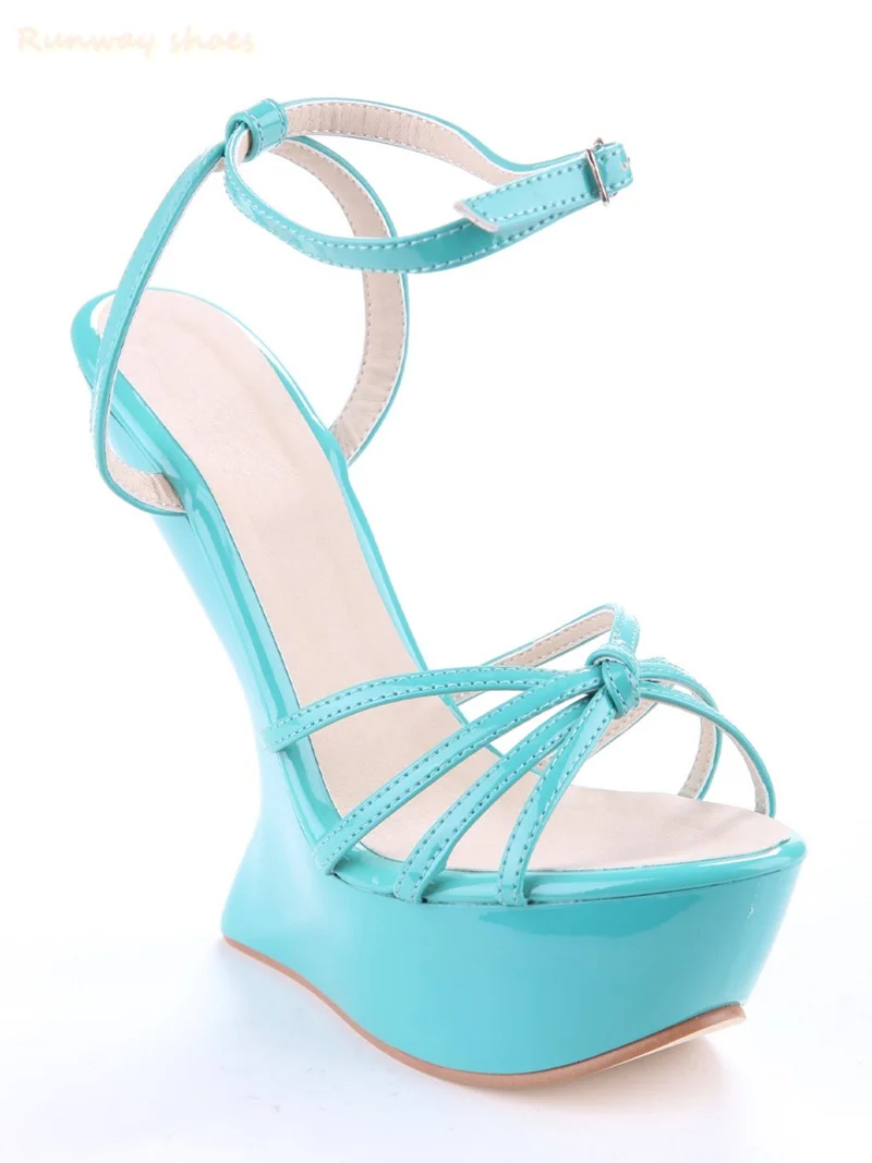 Unconventional High Heels Runw - Peep Toe Heels recension och pris